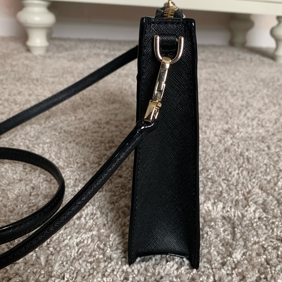 Kate Spade Crossbody - Picture 3 of 8